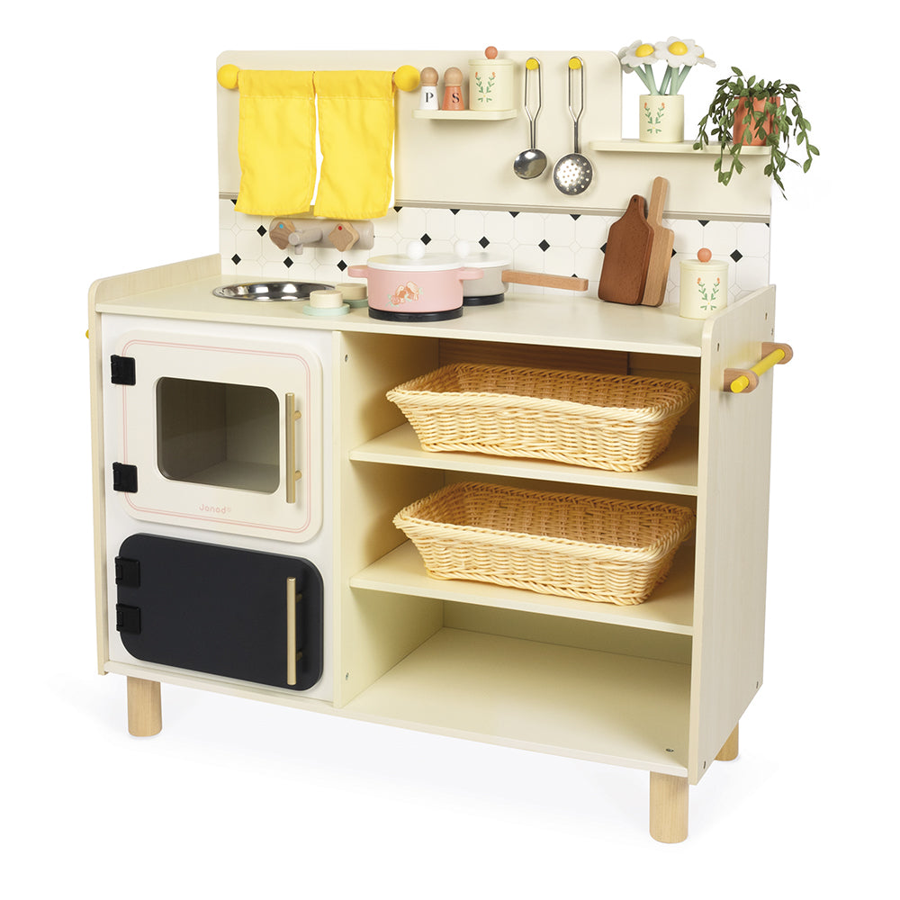 Cottage Chic Big Cooker Kitchen